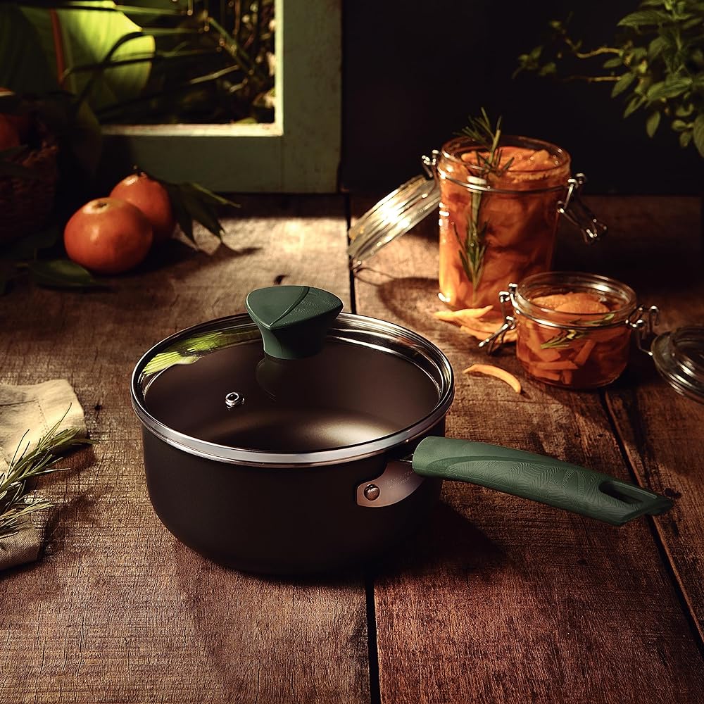 Tramontina One-handed Pot Saucepan Leaf LYF 18cm Aluminum Non-stick Fluorine Coated Glass Lid For Gas Fire Only Lightweight Non-Stick Dishwasher Safe Recycled Resin 28319/218 TRAMONTINA