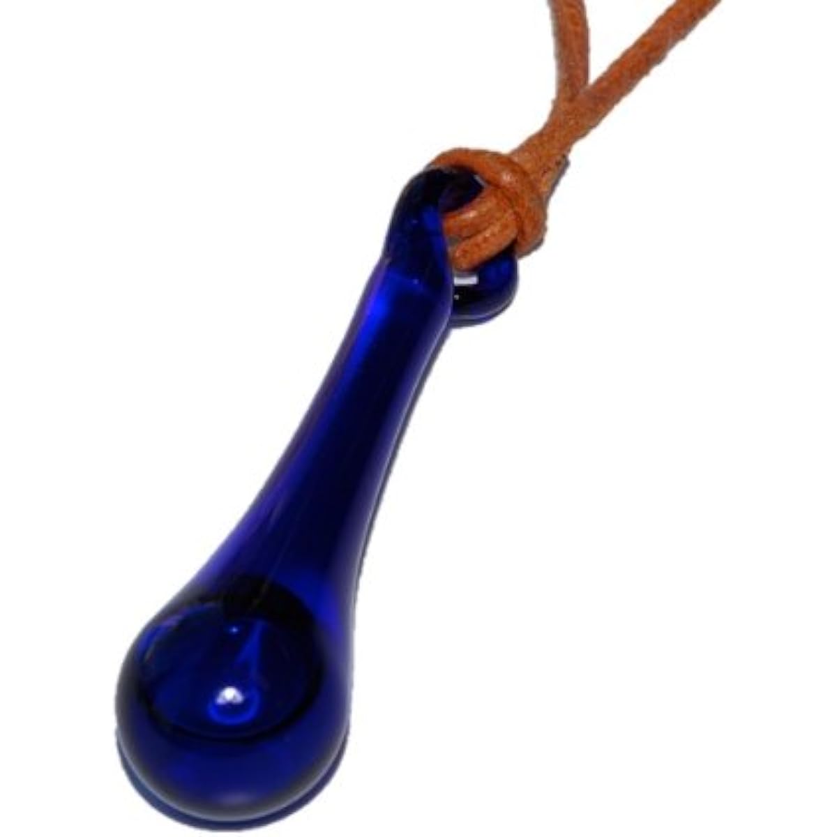 Pendant with whale essence