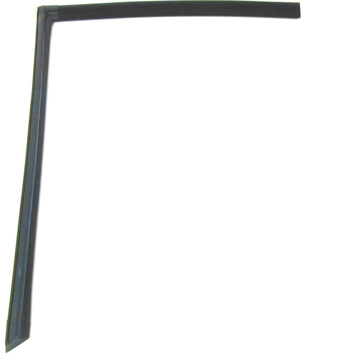 URO PARTS 107 720 0578 Hardtop Window Seal on the left
