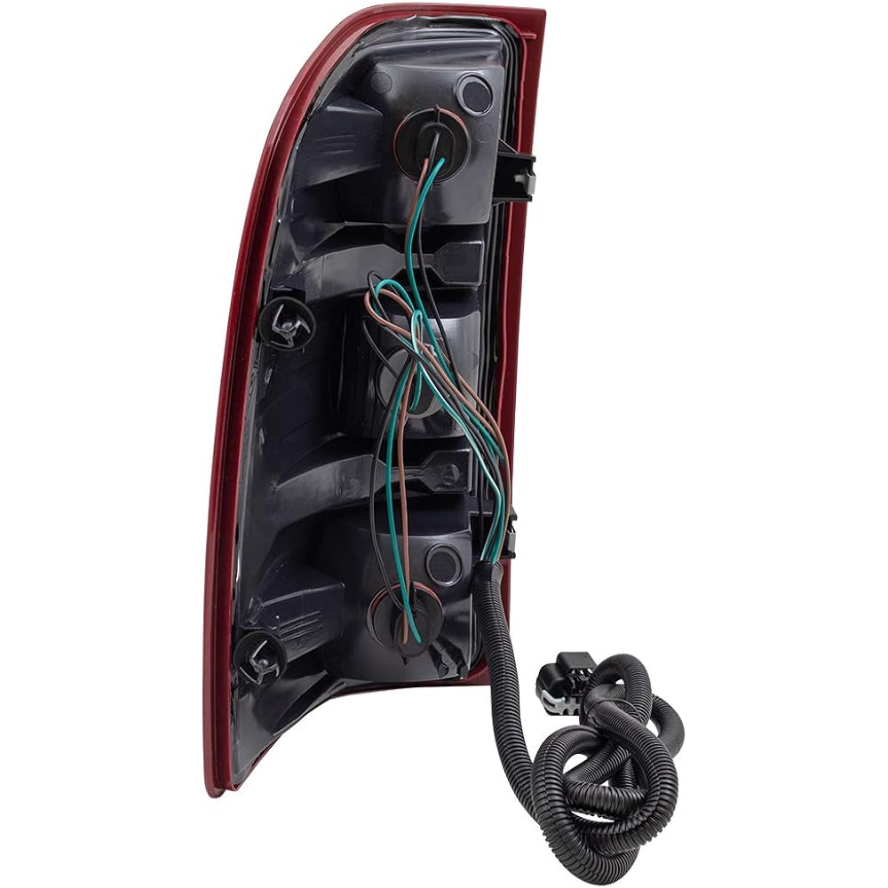 AUTOANDART replacement passenger seat side tail light light assembly 2007-2014 Silvarad with light bulb --Hanez 25958483