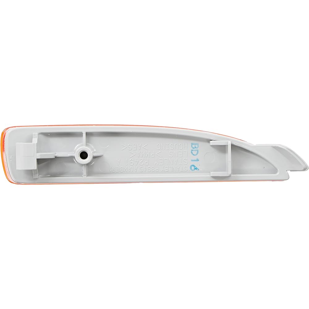 Mazda genuine parts D350 - 51 - 5L0E Rear bumper reflector side