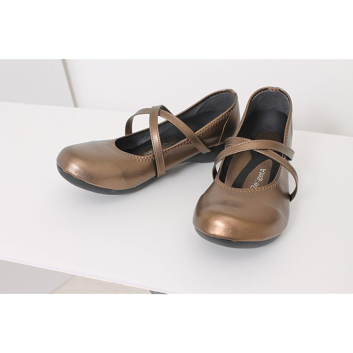 Regetta Cross Belt Wedge Pumps 3cm L Bronze