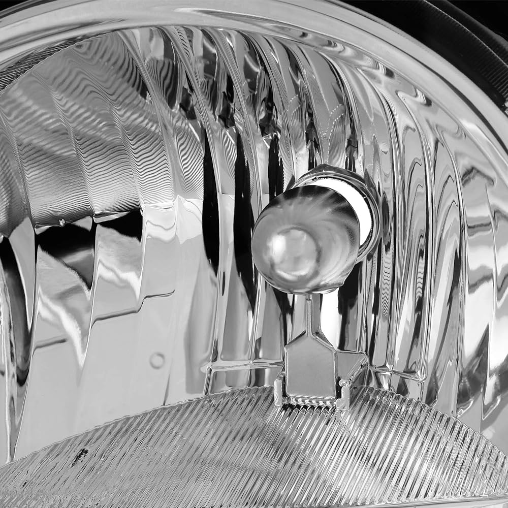 Jeep Grand Cherokee Exchange Headlight Driver/Crome headlamp pair for passenger seats