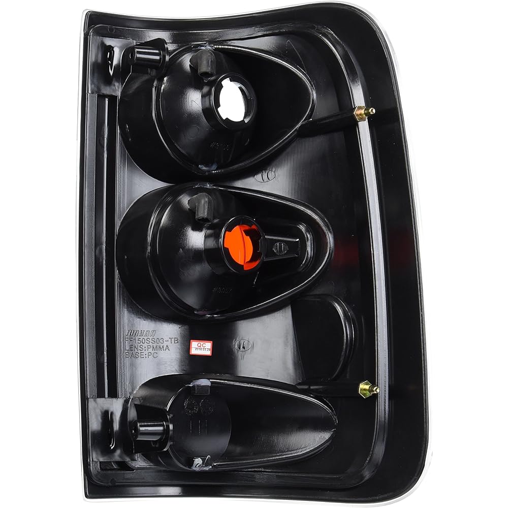 SPEC-D TUNING LT-F15004JM-TM FORD F150 Black ALTEZZA tail light brake lamp