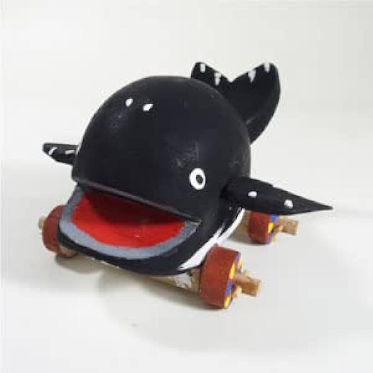 Wooden whale cart Tosa local toy (Marunodai) / Local crafts Kochi Prefecture Natural material objects Interior Nippon Store Kochi