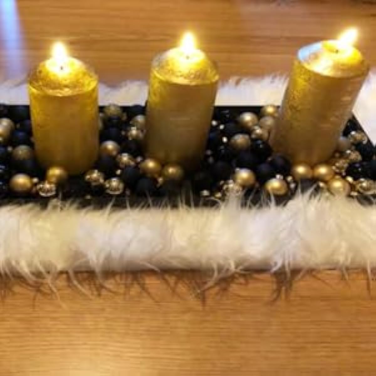 Table Runner,Modern Small White Thanksgiving Fur Table Runner for Christmas Wedding Party Holiday Birthday Home Farmhouse Dining Coffee Table Decor,Decoration Rug Bed Runner for Table