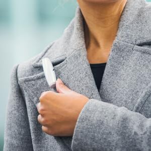 [Spring Sale] Buy one M1 (white) and get one L1 (black) free. Airvida M1 Neck-type Negative Ion Air Purifier (White)