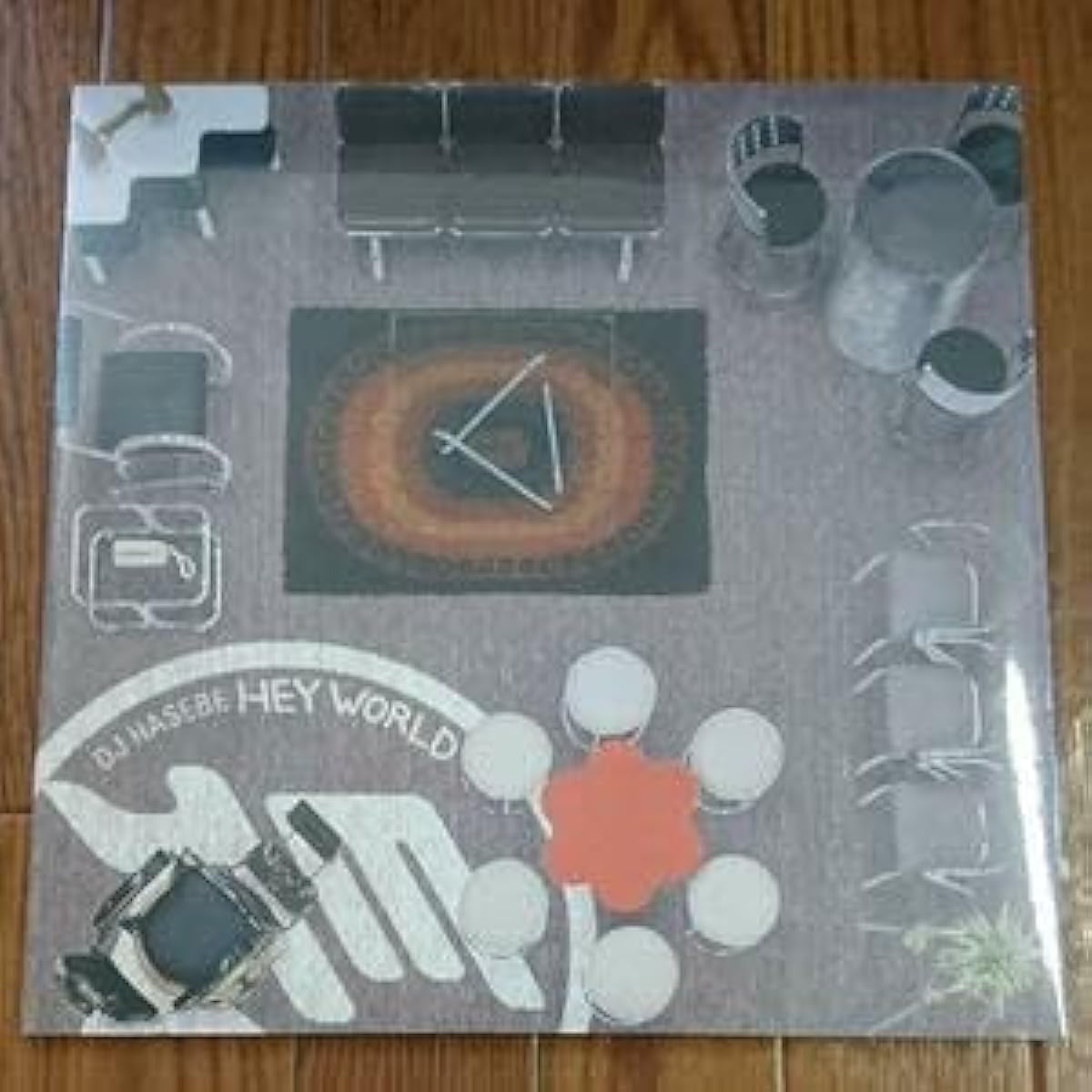 ・Shielded disc DJ HASEBE HEY WORLD 2-disc record Japanese rap with special guest appearances