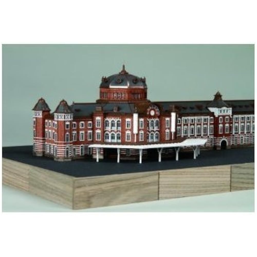 Woody Joe 1/350 Tokyo Station Marunouchi Station Building Wooden Model Assembly Kit