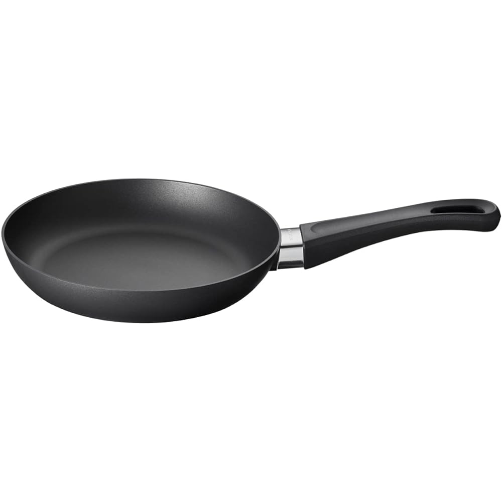Scanpan Classic Induction Compatible Series Frying Pan 20cm Shallow Frying Pan Stir-Fry Environmentally Friendly Oven Cooking Non-Stick Safe Frying Pan Fluorine Processing SCANPAN Denmark STRATANIUM (20cm)