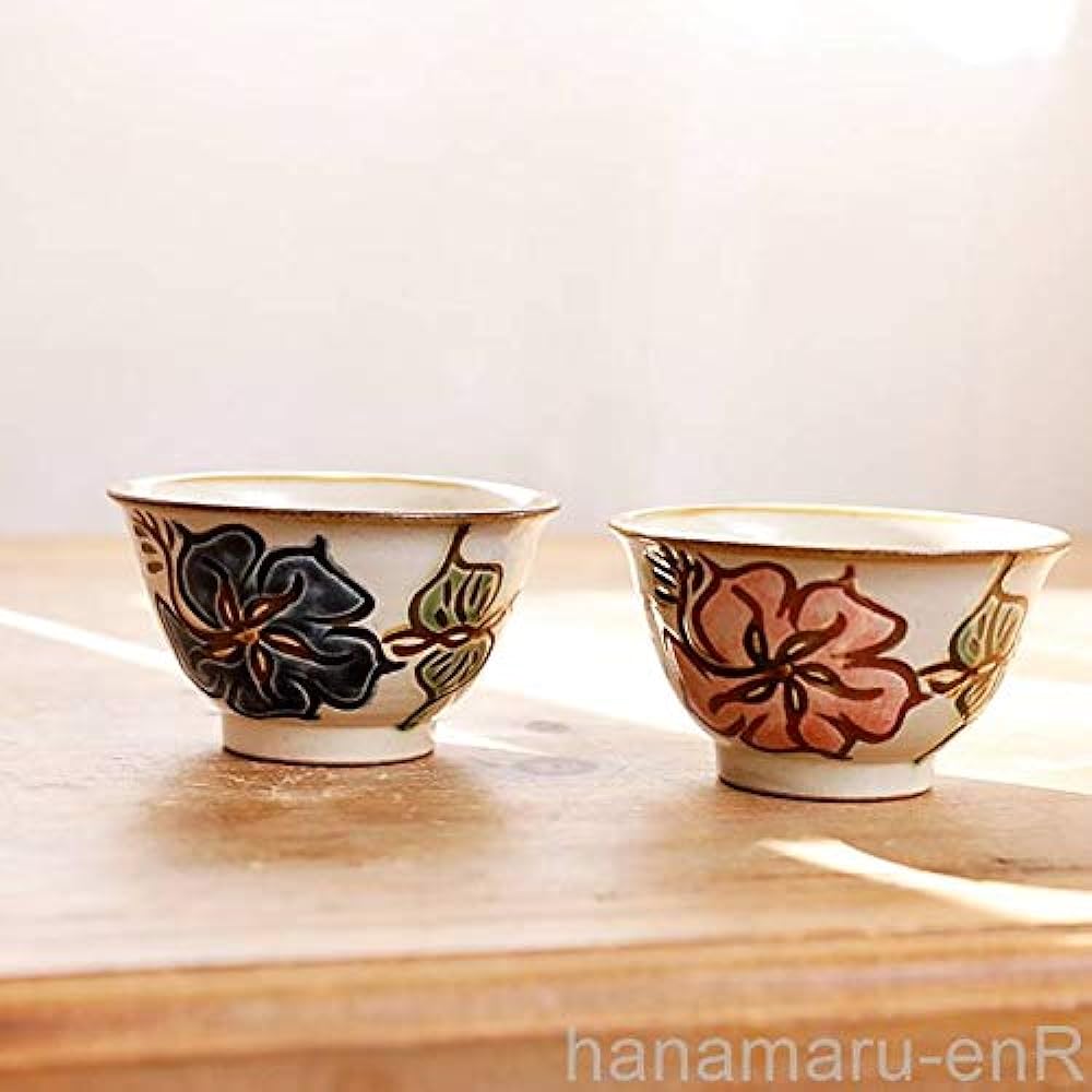 Yachimun (Okinawa pottery) 3.5 inch Makai Hibiscus pair set | Tea bowl, bowl, tableware, line carving, pottery