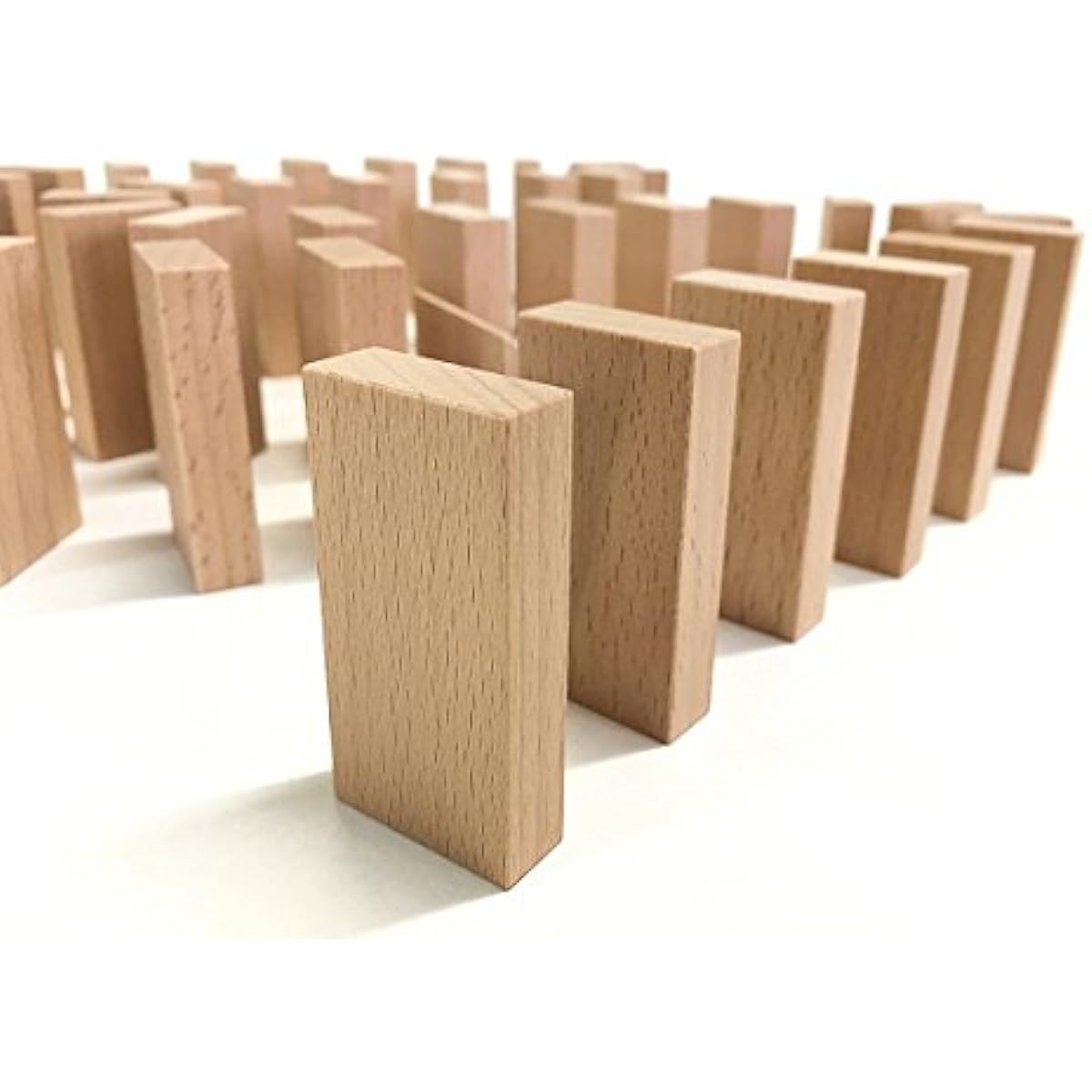 Contains 300 wooden dominoes! Beach material made in Japan