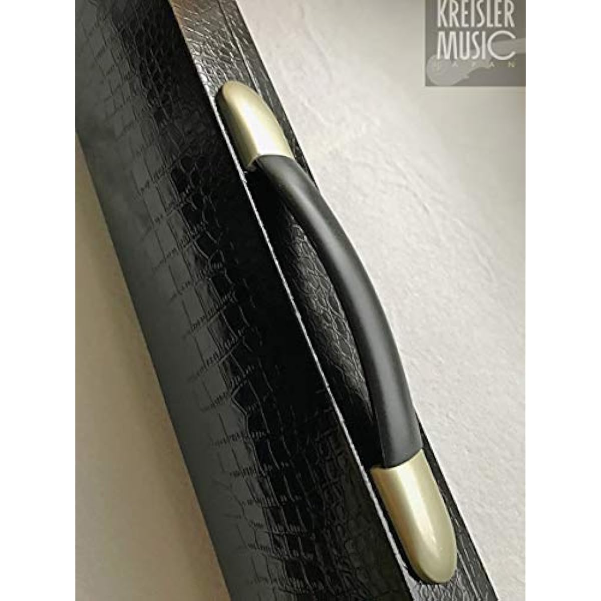 Bow case for storing 6 violins, violas, and cellos, with strap included! High quality leather style♪