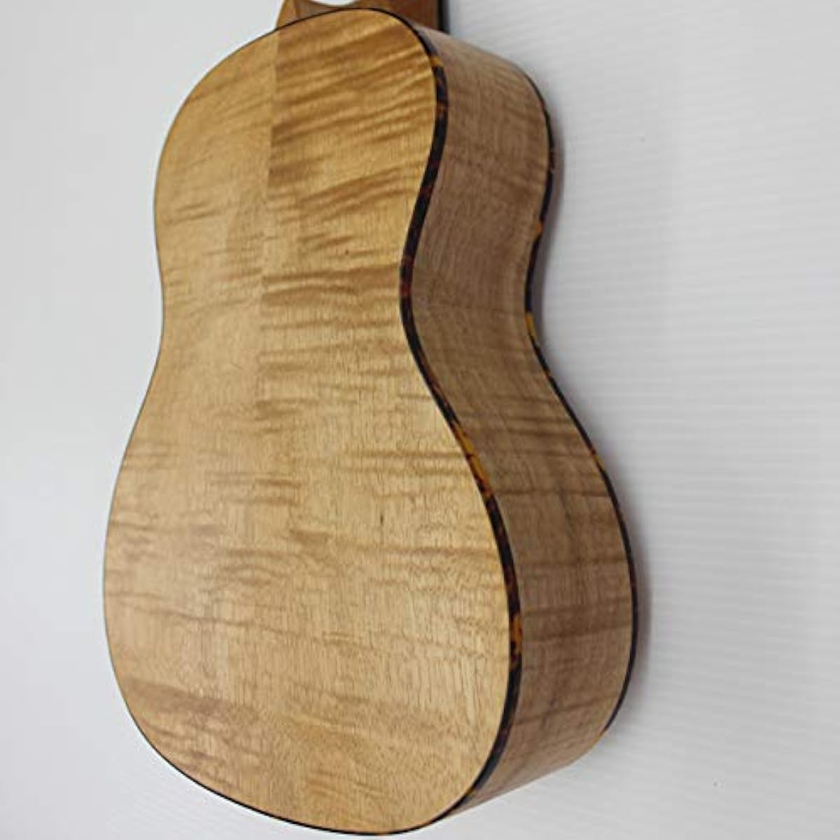 Dct Japan UKC-2152 Flame Mahogany Concert Ukulele