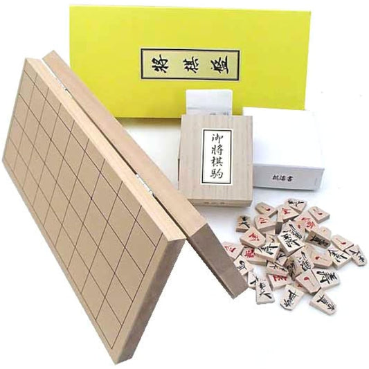 Shogi set: Shin-Katsura No. 7 folding shogi board and nostalgic maple lacquer shogi pieces