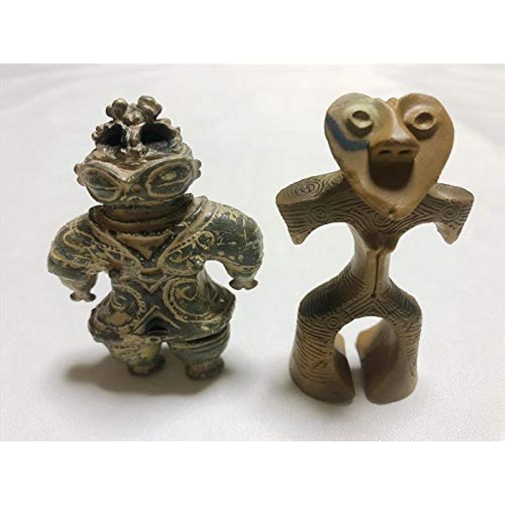Haniwa clay figurine pottery bronze ware mini figure set of 12 A copper taku triangular edge beast mirror dancing haniwa (male) dancing haniwa (female) flame-type earthenware Yayoi type earthenware