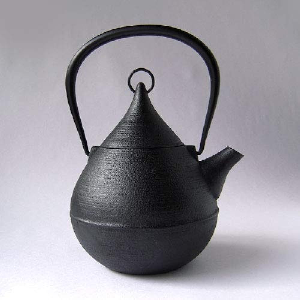 Nambu Ironware: Ichichudo Iron Kettle Drop 0.65L W14xD12xH20(cm)