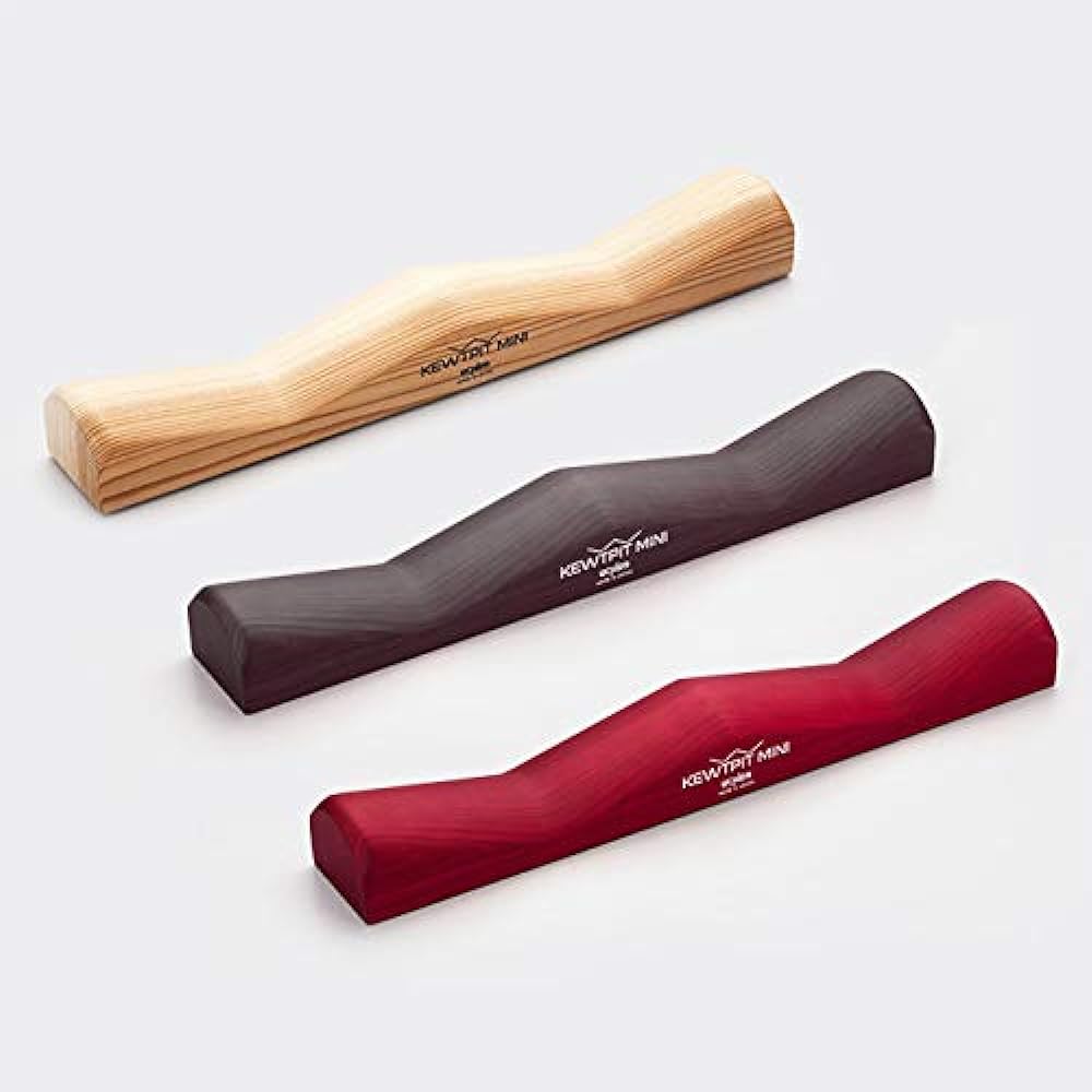 Uchida Cut Pit Mini Red Made in Japan Inner Muscle Stimulation Stretching/Exercise/Training Goods Wooden KPM-RD Red