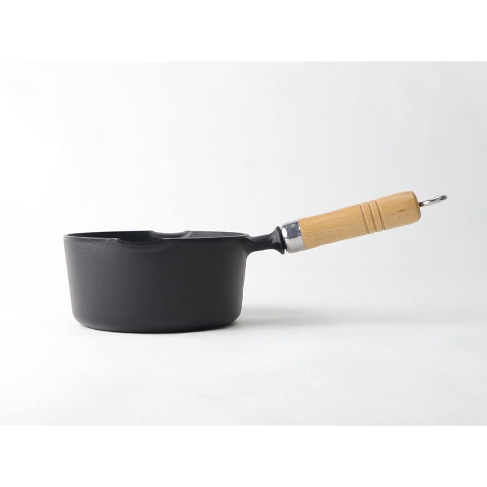Iwachu One Hand Pot 16 (with Wooden Handle) Black Baked Inner Diameter 16cm IH Compatible Nambu Ironware 24070