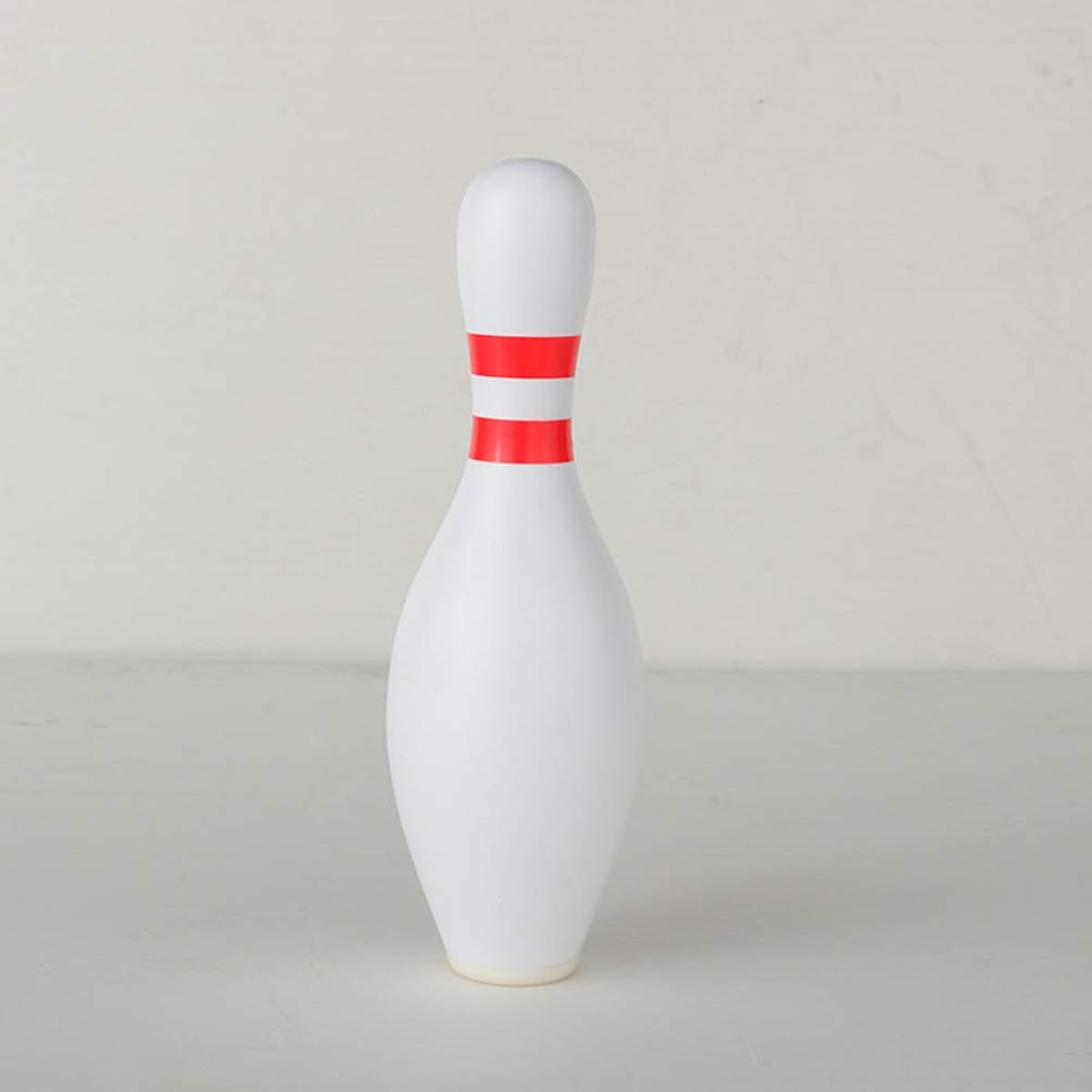 Garneck Bowling Pin Bank Unbreakable Plastic Coin Bank Unique Design Money for Kids Traders (White)