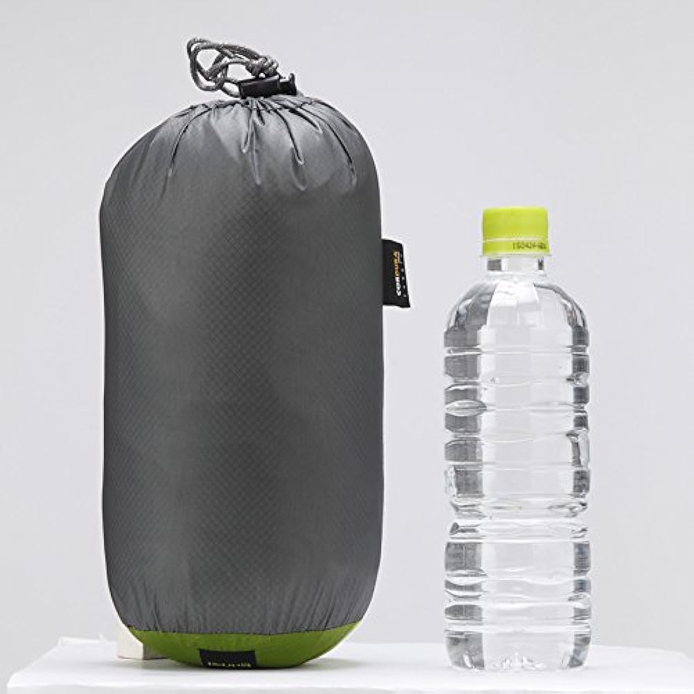 ISUKA Sleeping Bag Ultra Light Green [Minimum usage temperature 10 degrees]