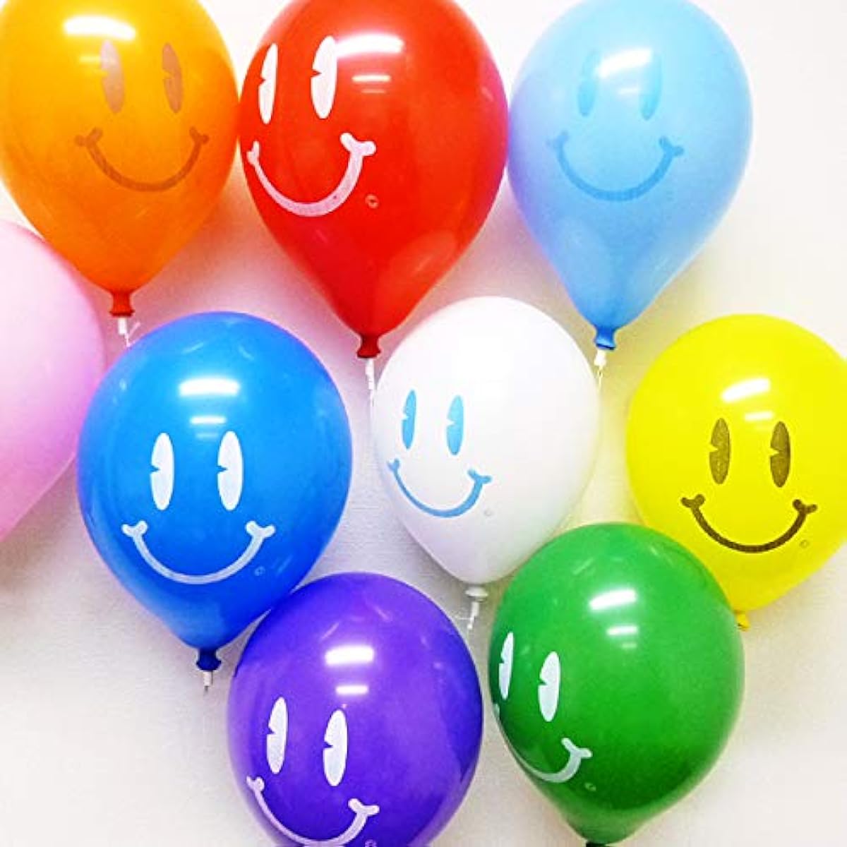 Natural rubber balloons 10 inches Smile pattern (100 pieces) One-touch valve, string included [Balloon] 5881