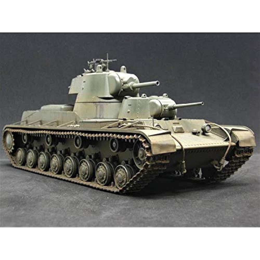 Tacom 1/35 Soviet Army SMK Heavy Tank Plastic Model TKO2112
