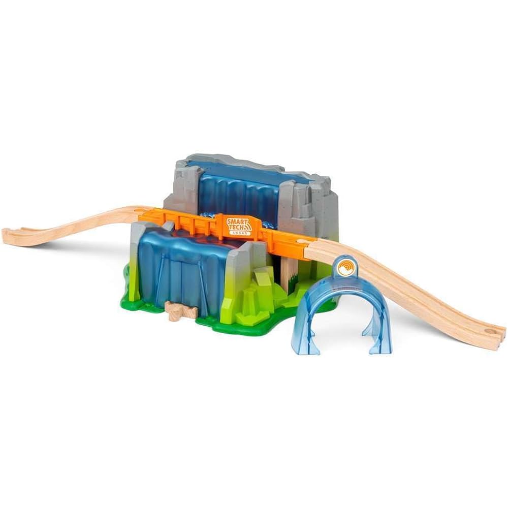 BRIO WORLD Smart Tech Sound Waterfall Tunnel 33978