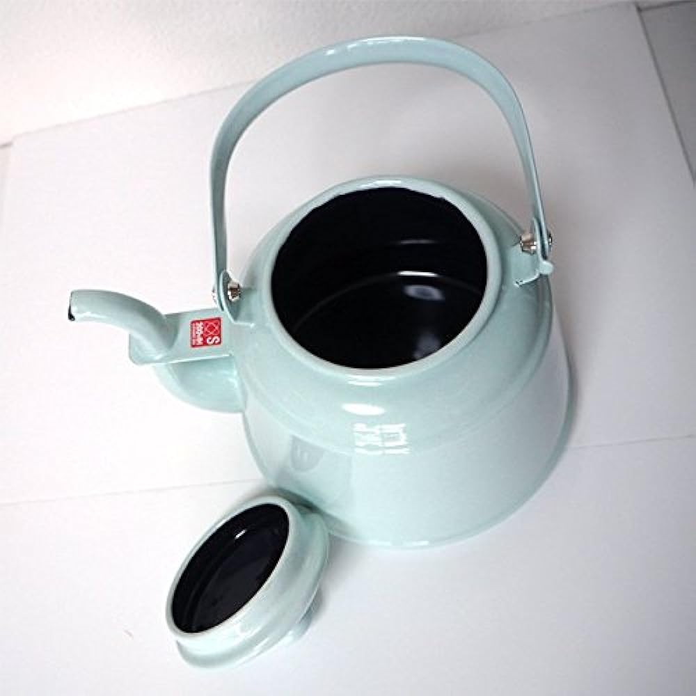 Fireside Retro Enamel Kettle Black 41302