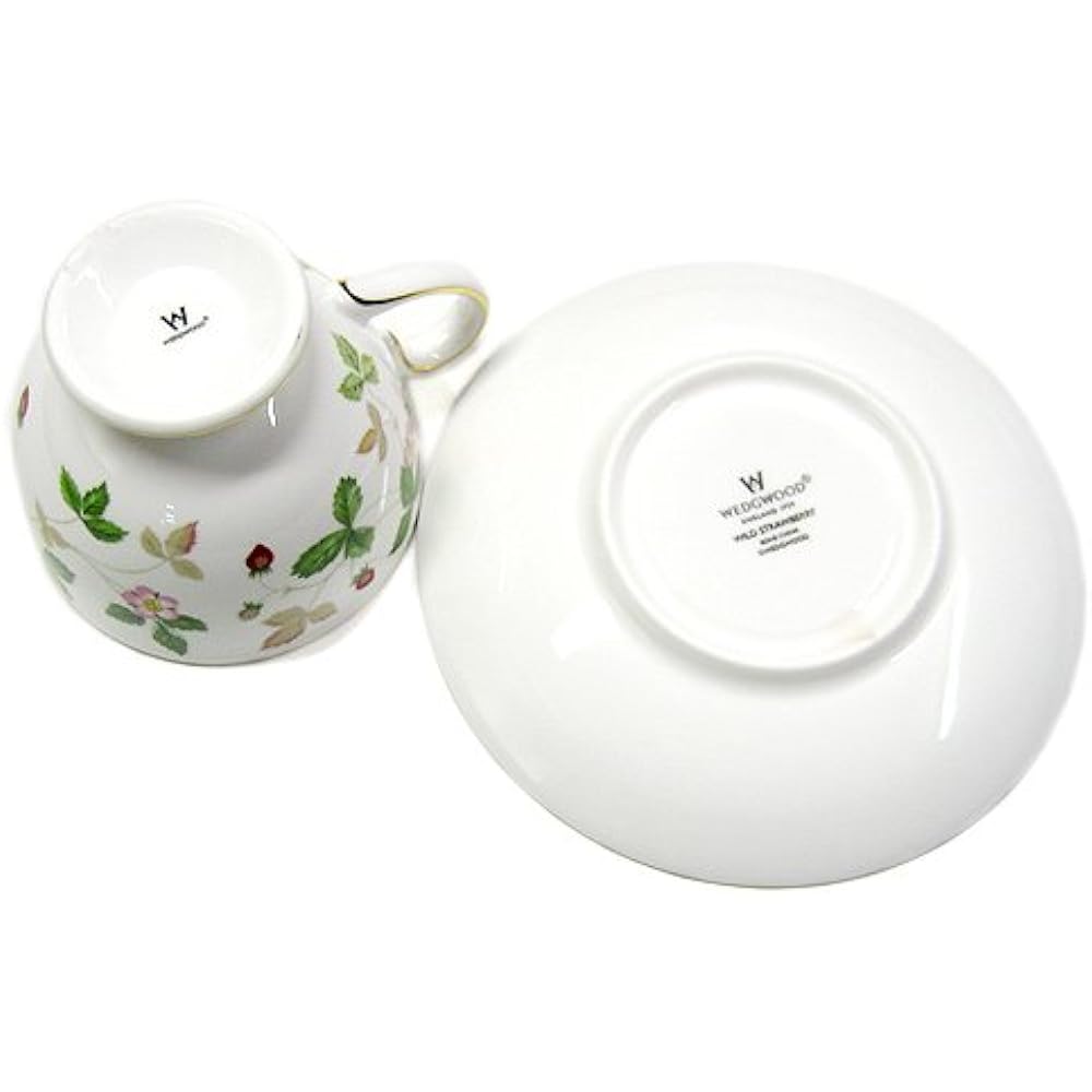 Wedgwood Wild Strawberry Tea Cup & Saucer Lee [Parallel Import]