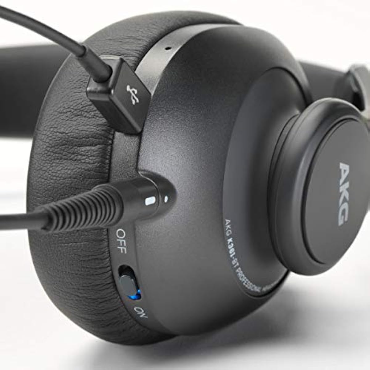 3-year warranty model [AKG Pro Official Store] AKG Professional Sealed Wireless Monitor Headphones K361-BT-Y3 Bluetooth5.0 with original sticker K361-BT-Y3-E