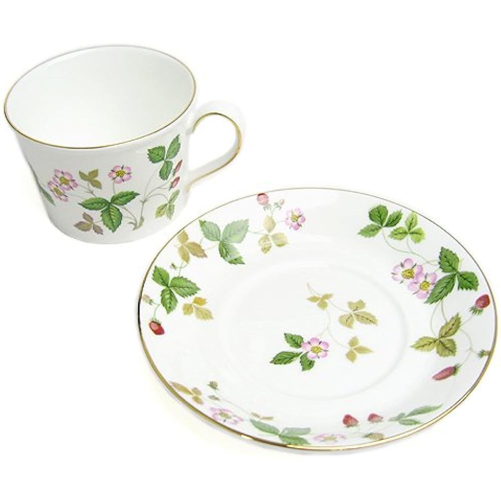Wedgwood Wild Strawberry Tea Cup & Saucer Delphi [Parallel Import]