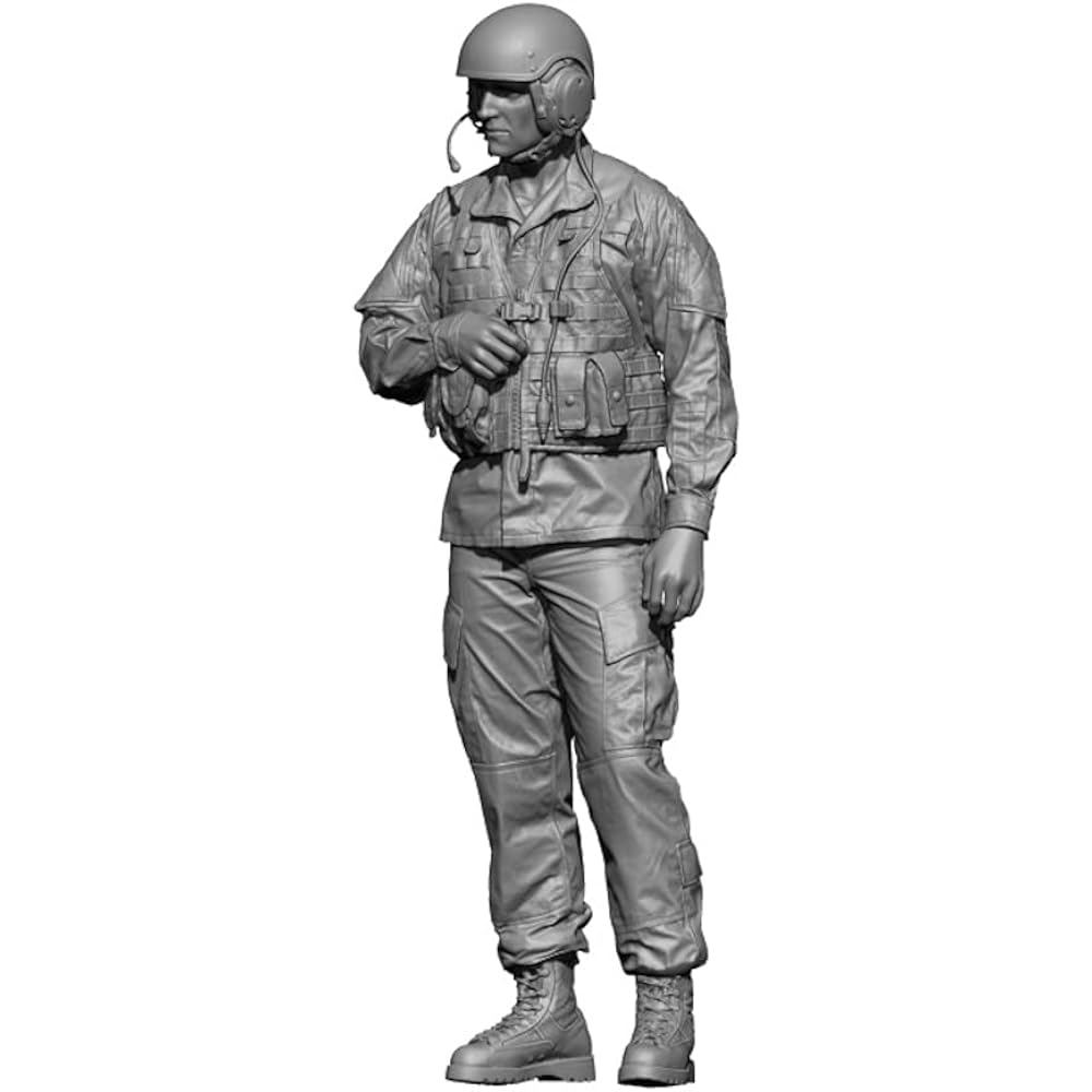 H3 Model 1/16 Current U.S. Army OCP (Operation Camouflage Pattern) Tank Crew 2020 Type A Resin Kit HS16006A