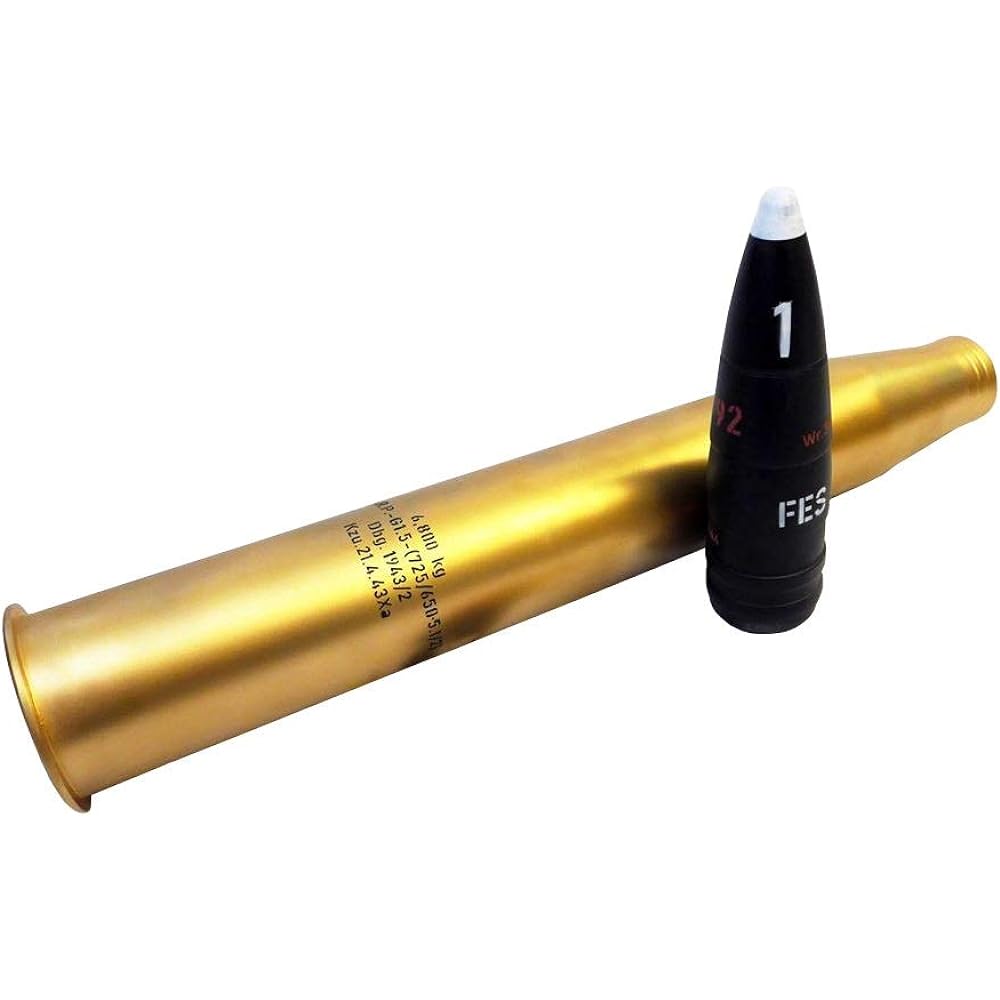 Pig Model 1/1 Germany 8.8cm Pzgr.39/43 (APCBC-HE) L71 Armor Piercing Bullet for Tiger 2 Plastic Model PIG1-002