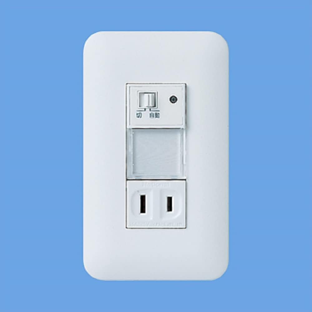 Panasonic Night Light with Embedded Brightness Sensor White WTF4067W
