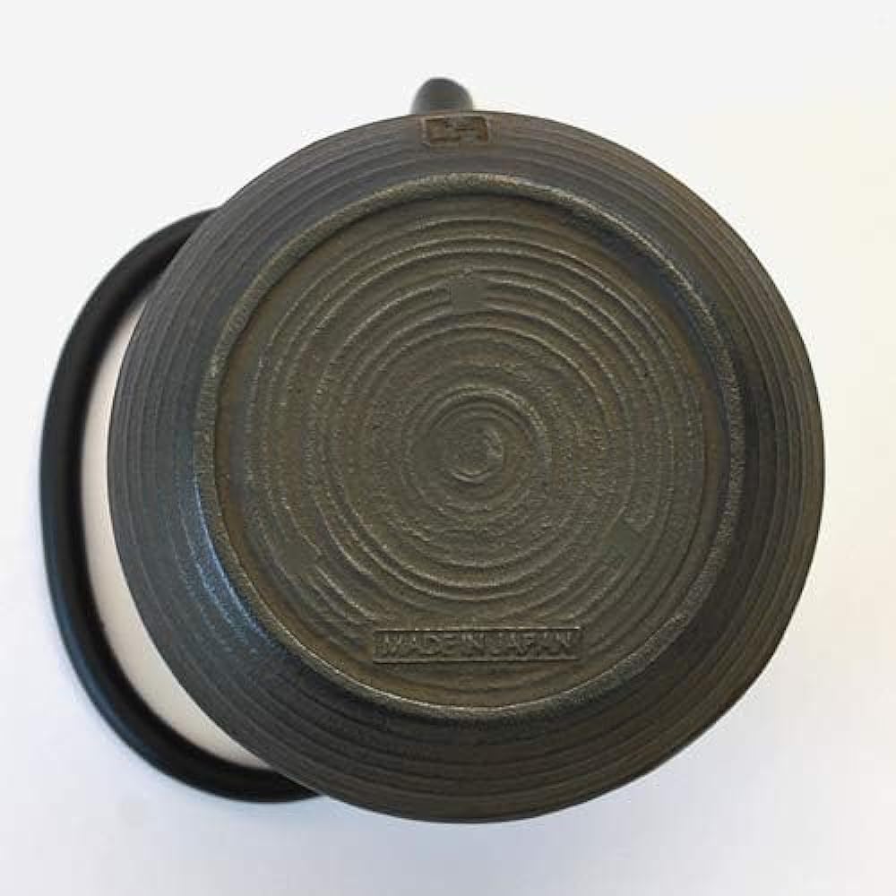 Ichikudo Nanbu Ironware Iron Kettle Brush Grain 0.6L - Kettle Hakeme 0.6L -