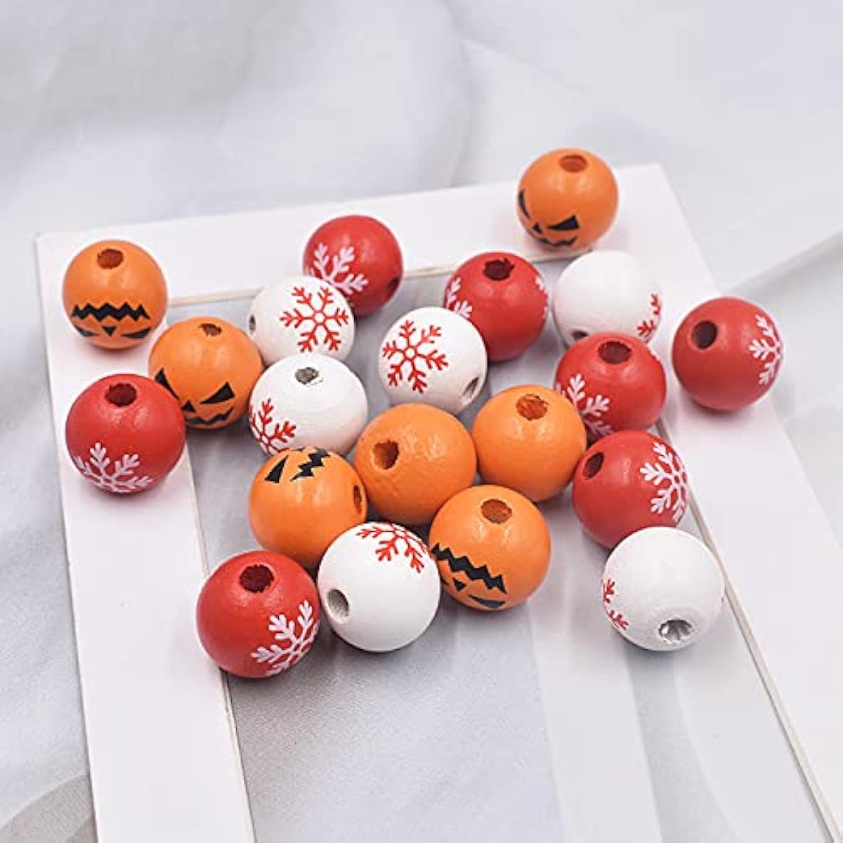 Since 120 Pieces 0.6 Inch Christmas Wooden Beads White Snowflake Beads Orange Gremus Natural Snowflake Wooden Beads Red Snowflake Craft with 13 Feet Ribbon for Christmas Halloween Party Decorations