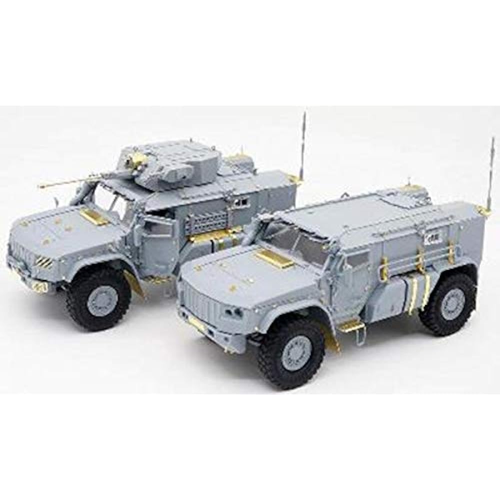 RPG Scale Model 1/35 Russian Army Wheeled Armored Vehicle Typhoon VDV K-4386 2-Car Set (30mm 2A42 Machine Gun Type & Mine Protection Type Early Type) Plastic Model 35019