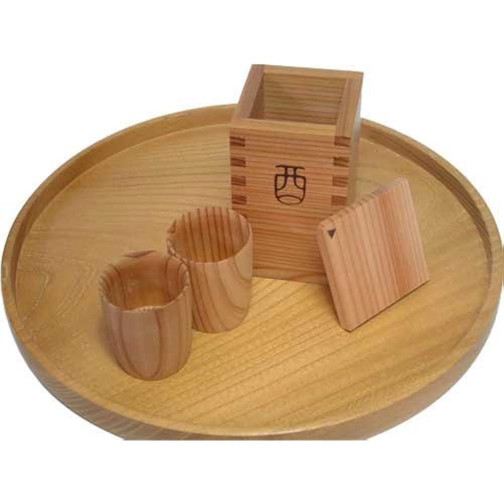 Natural Akita cedar sake set <Made in Japan>