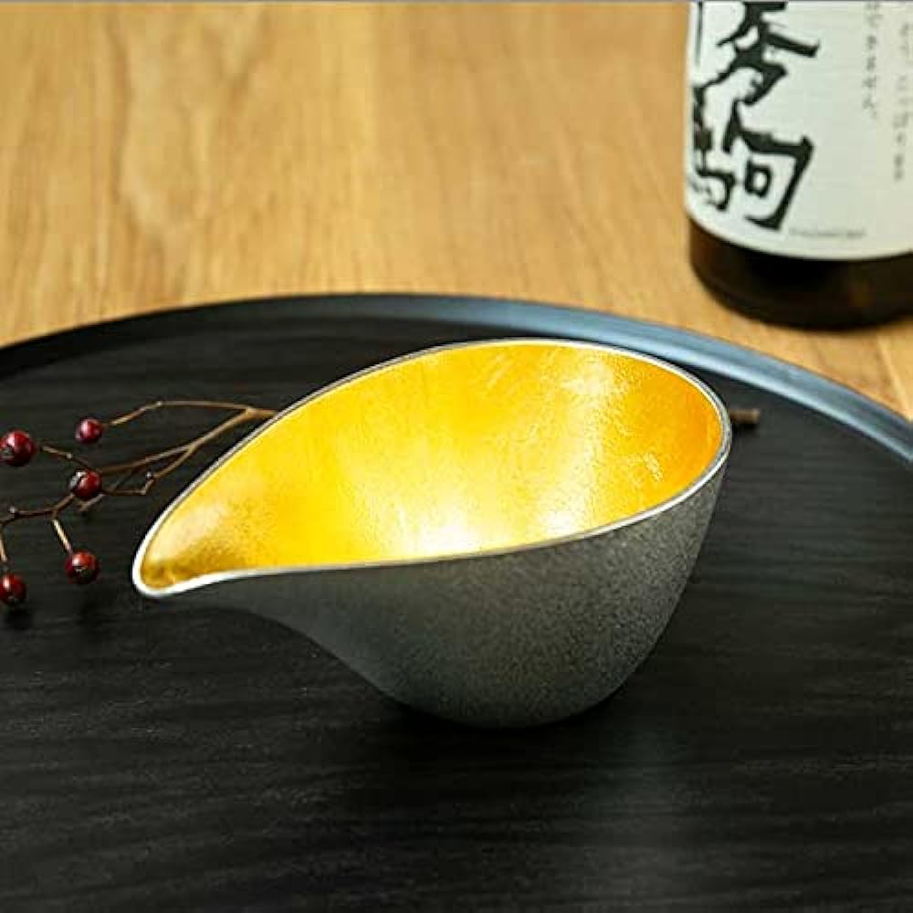 Can be used as a piece of mouth - medium - gold foil, about 235cc (tin) 511221