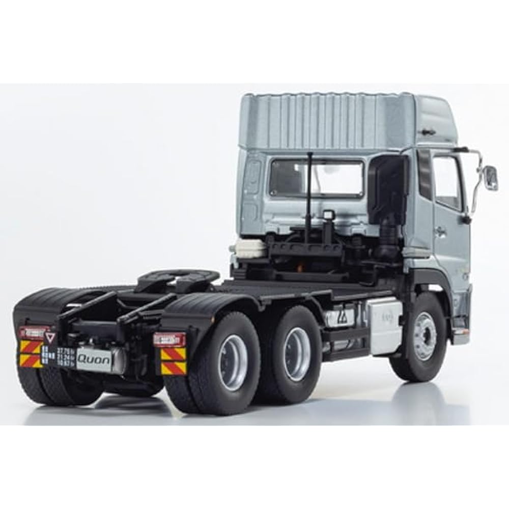 Kyosho Original 1/43 UD Quon GW 6 x 4 Tractor Silver Finished Product