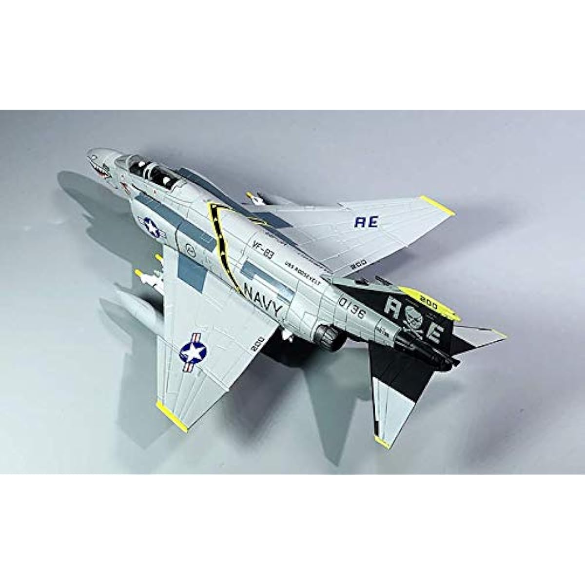 FloZ F-4 Phantom 1/100 die-cast airplane model aircraft