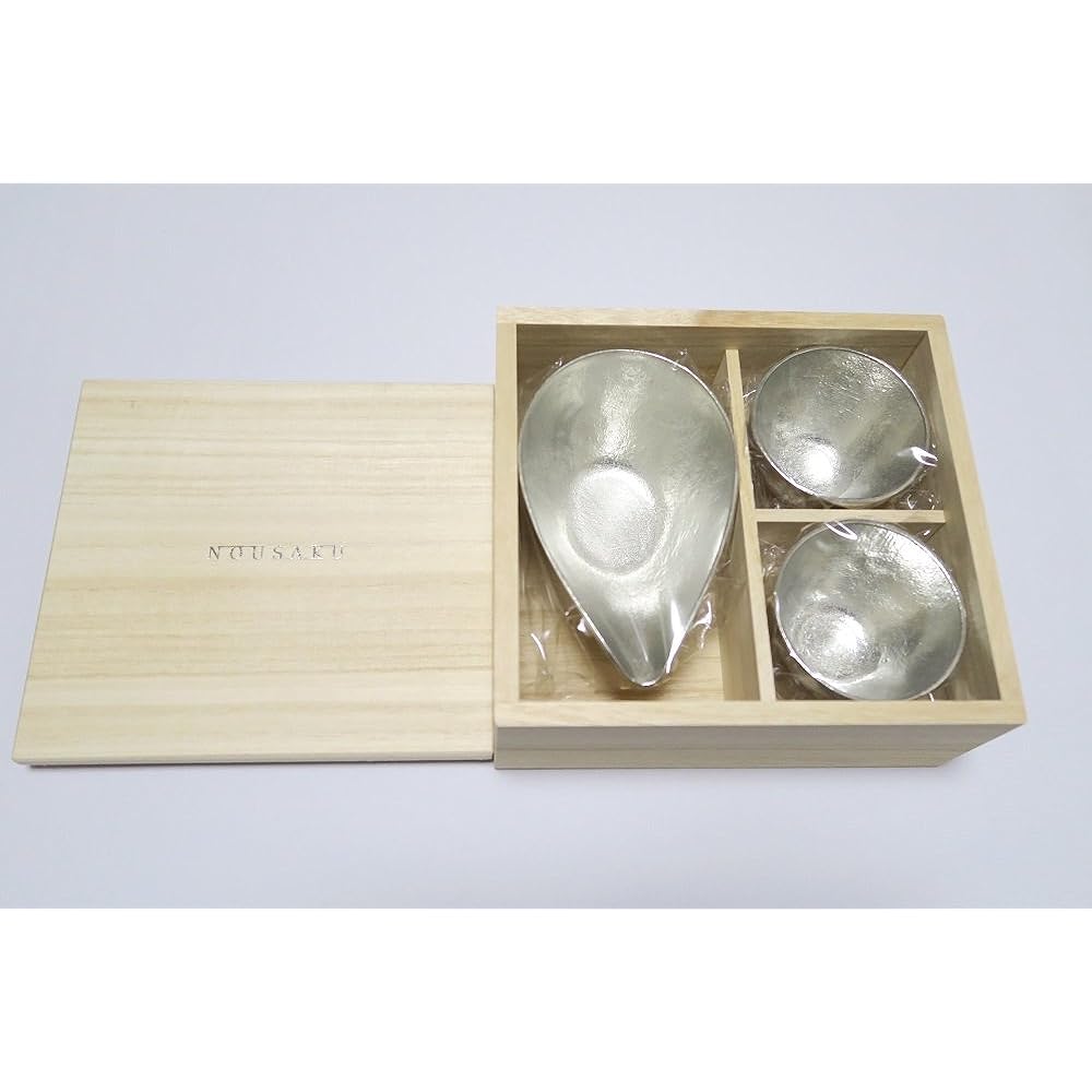 Nousaku Katakuchi Guinomi Set of 2 - Katakuchi Small Guinomi Paulownia Box Set