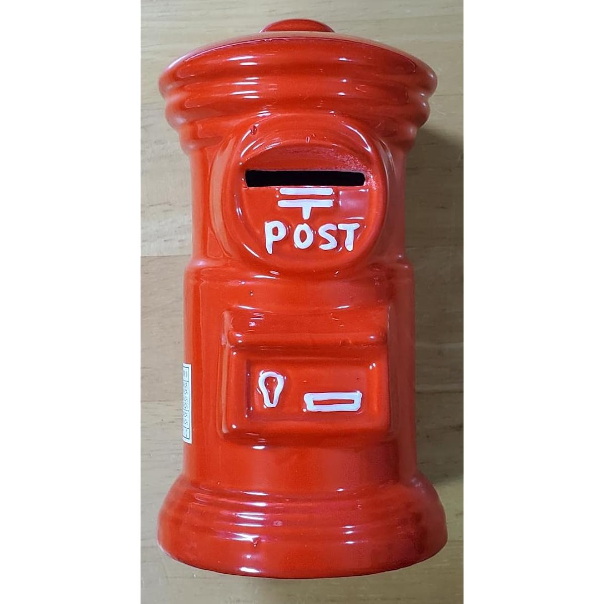 Post box type piggy bank