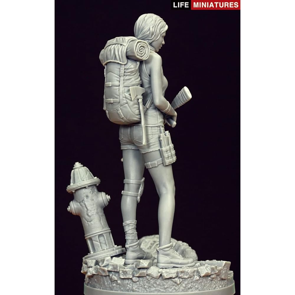 Life Miniature 1/20 Stand Alone Solitary Female Warrior 90mm Figure Resin Kit LM-FUS003