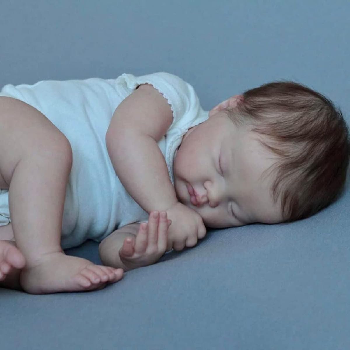 LONIAN 49CM Newborn Baby Doll Reborn Hand Painted Skin Visible Veins Multiple Layers Collectible Art Doll