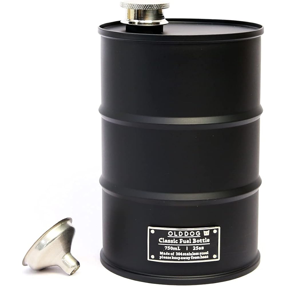 Fuel Bottle Fuel Bottle 750ml (Black) Multifunctional Portable Liquid Container Kerosene Oiler Metal Fuel Tank Oil Barrel Fuel Bottle, Camping Equipment, Oiler Hip Flask, Contains Stainless Steel Funnel [OLDDOG OUTDOOR]