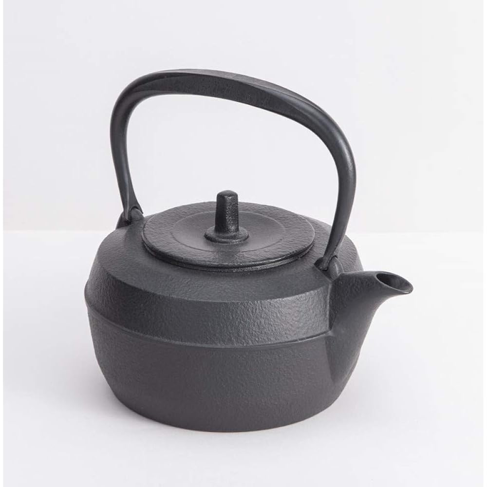 Iwachu Iron Kettle Kettlebaum IH Compatible Black Baked (Kamayaki) 1.1L Nanbu Ironware 11722