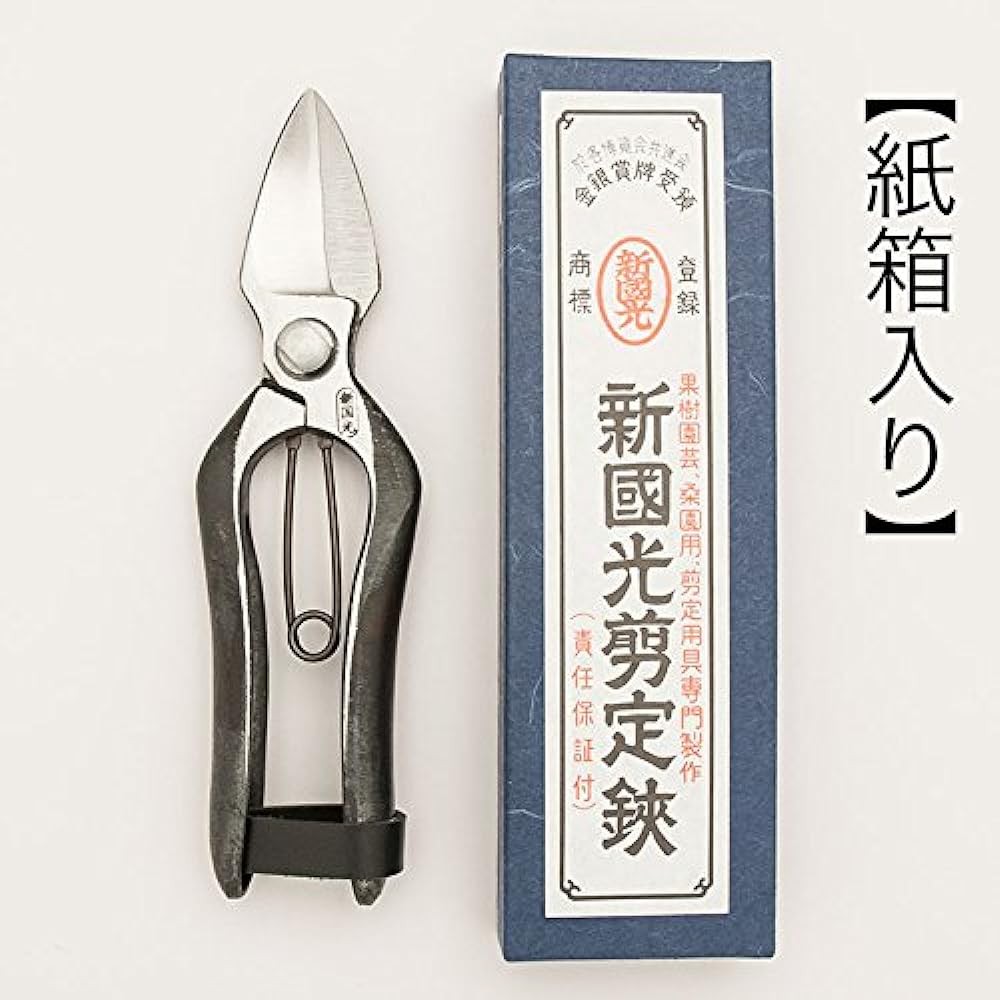 Tohoku cutlery Shinkunimitsu pruning shears garlic shears