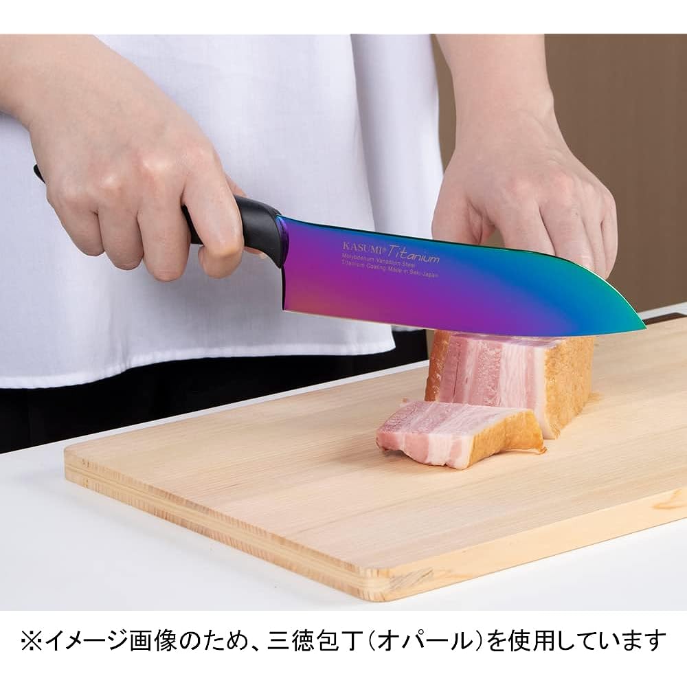 SUMIKAMA CHROMA Kasumi Knife Titanium Coating Santoku Knife Made in Japan 18cm Knife Rust Resistant Sharpness Color Gold Made in Seki City KASUMI 22018/G